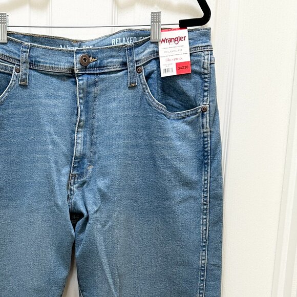 Wrangler Men's Jeans Size 34X30 Blue Free To Stretch Relax Fit Casual Denim NEW - Picture 5 of 16